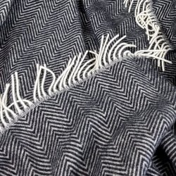 Uldplaid i 100% uld (140x200 cm) Mrkegr Sildeben